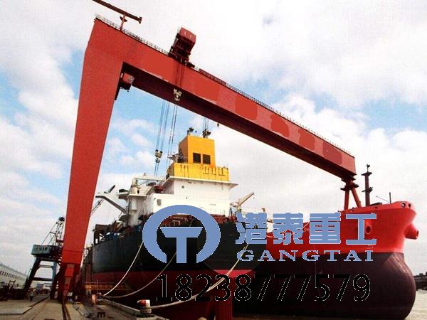 造船龙门吊在大雾天气的核心操作要求