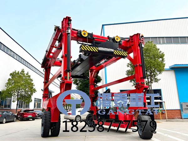 分吨位适用场景与核心特点 港口跨运车厂家